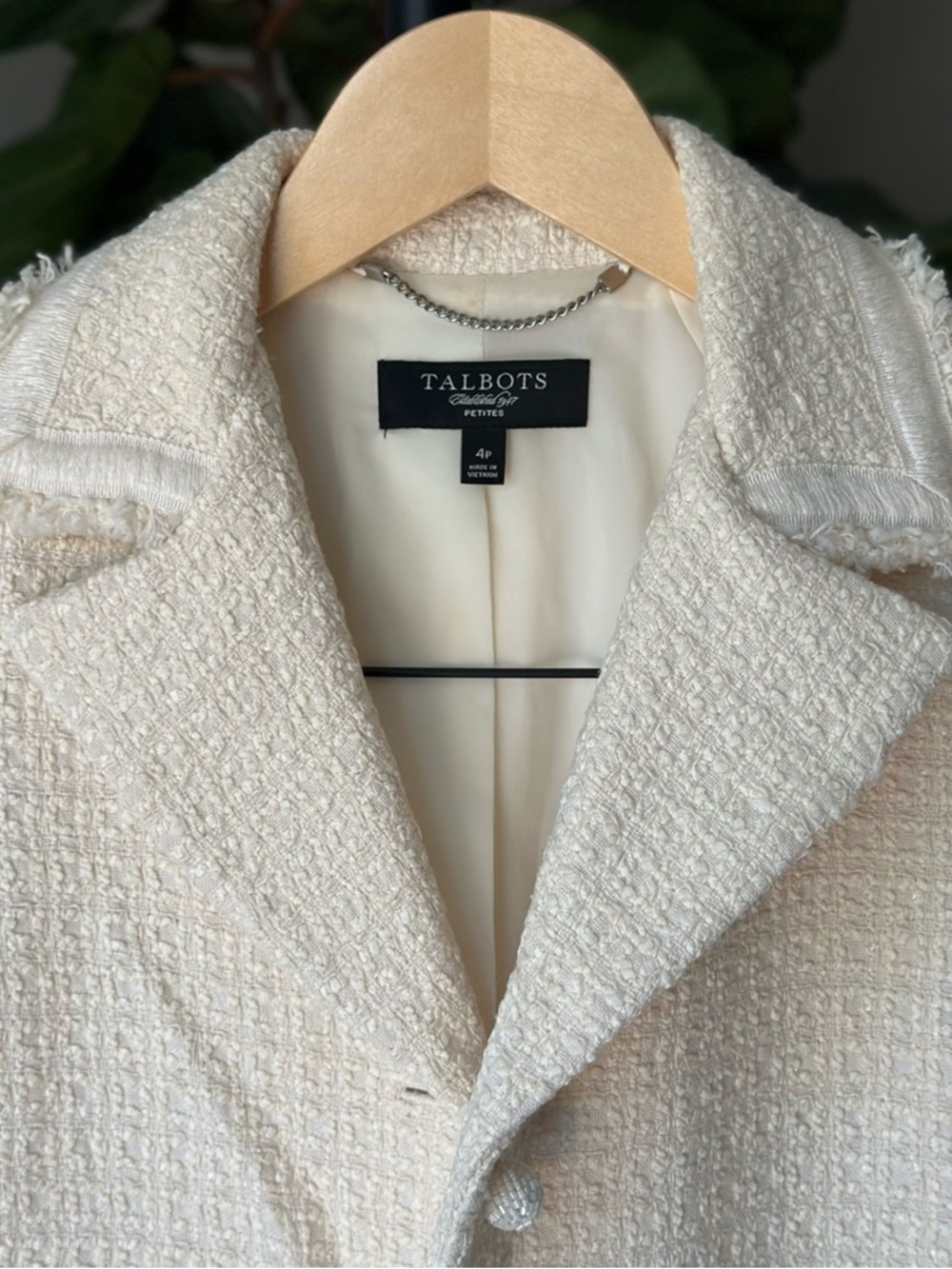 Talbots Petites 4P Cream Tailored Tweed Jacket, Iridescent Beaded Buttons